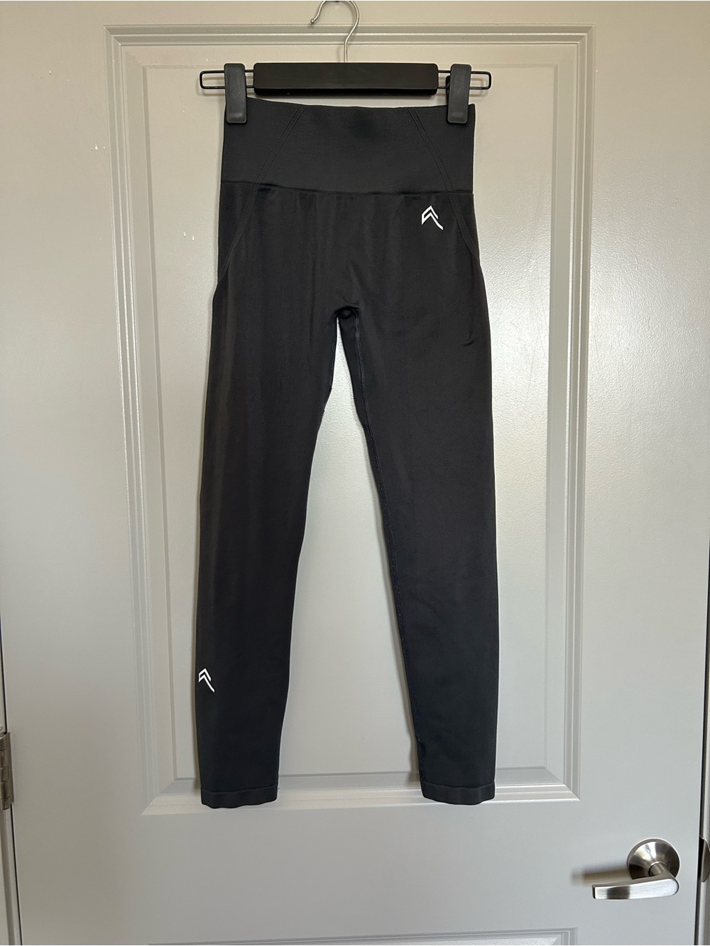 Oner Active Black High-Waist Performance Leggings with Reflective Logos